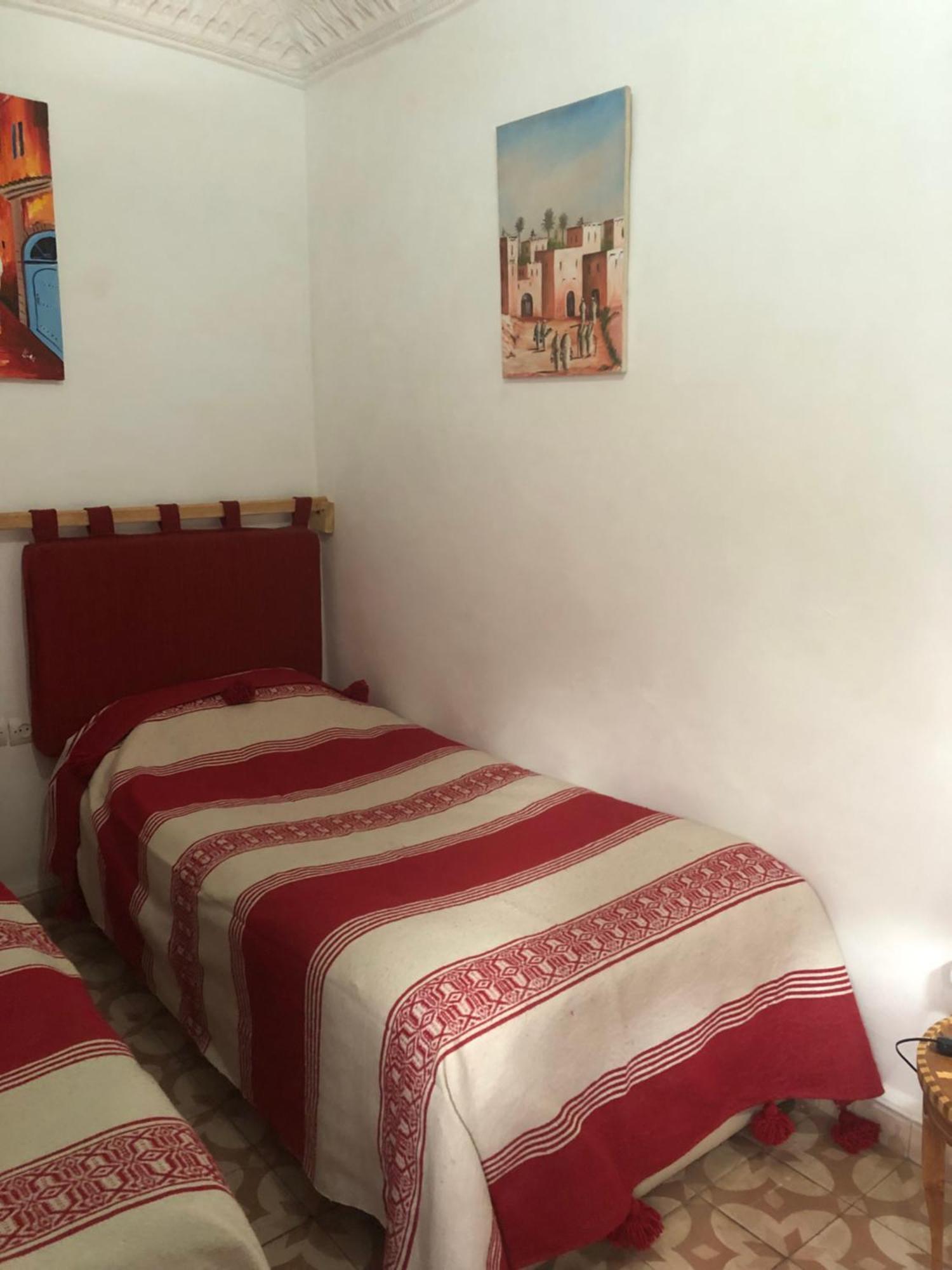 Riad Gloria Szavíra Kültér fotó